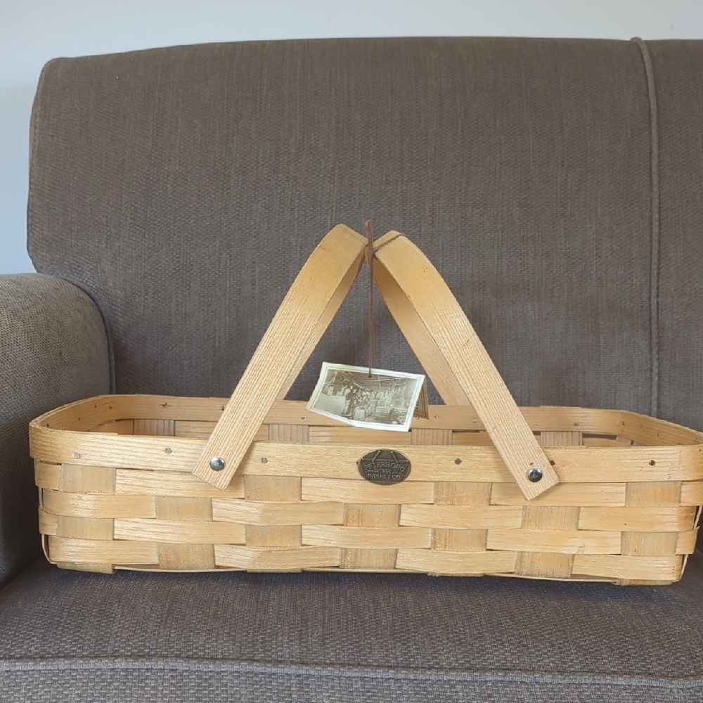 Peterboro Basket Co Gathering Basket